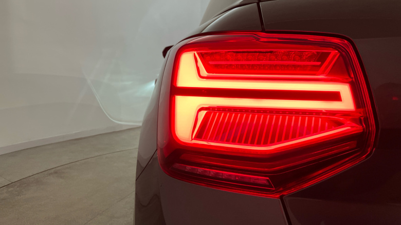 Audi Q2 35 TFSI S Line 5dr S Tronic Petrol Estate